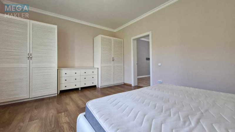 Продаж дома, 2&nbsp;поверху, 180&nbsp;кв.м, 4&nbsp;кімнати, ділянка 10&nbsp;соток, <a class="location-link" href="/zastugna/" title="Недвижимость Застугна">Застугна</a>, Лесі Українки (изображение 16)