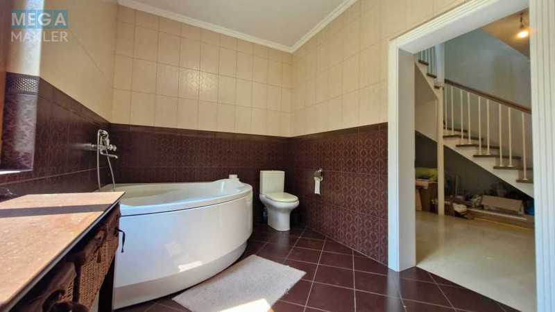 Продаж дома, 2&nbsp;поверху, 180&nbsp;кв.м, 4&nbsp;кімнати, ділянка 10&nbsp;соток, <a class="location-link" href="/zastugna/" title="Недвижимость Застугна">Застугна</a>, Лесі Українки (изображение 18)