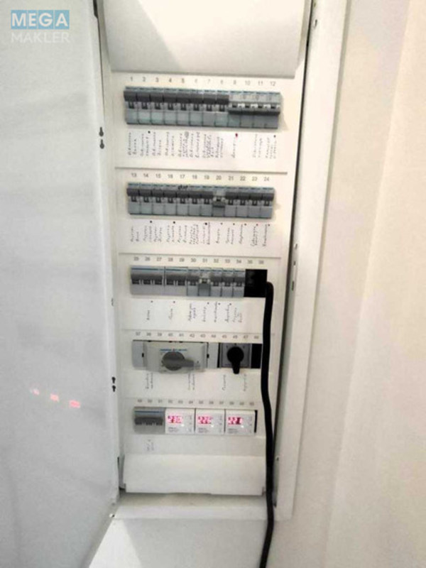 Продаж дома, 1&nbsp; поверх, 115&nbsp;кв.м, 4&nbsp;кімнати, ділянка 6&nbsp;соток, <a class="location-link" href="/mihajlovka-rubezhovka/" title="Недвижимость Михайлівка-Рубежівка">Михайлівка-Рубежівка</a>, Онтаріо (изображение 23)