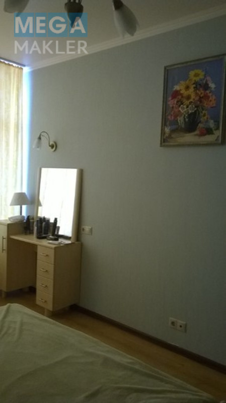 Оренда 3 кімнатної квартири, стандарт, <a class="location-link" href="/kiev/" title="Недвижимость Київ">Київ</a>, <a class="location-link" href="/kiev/darnickij/" title="Недвижимость Дарницький район">Дарницький р-н</a>, вул. Дніпровська набережна ( <img src="https://megamakler.com.ua/metro/00ff00.gif" alt="" class="metro" /> м. Осокорки, 3 хв ) (изображение 9)