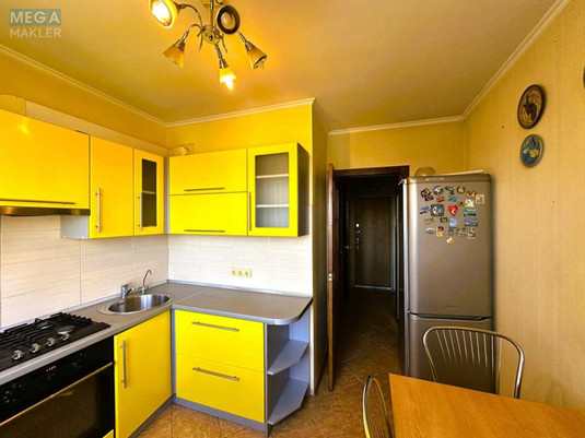 Продаж 3 кімнатної квартири (66/40/7,5), 10 пов. 12 пов. будинку, <a class="location-link" href="/kiev/" title="Недвижимость Київ">Київ</a>, <a class="location-link" href="/kiev/dneprovskij/" title="Недвижимость Дніпровський район">Дніпровський р-н</a>, Дарницький бульв., 7 (изображение 3)