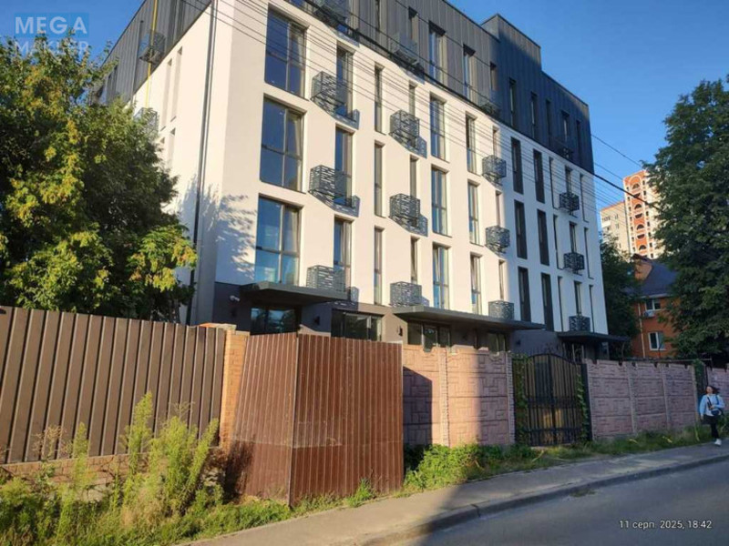 Оренда комерційної нерухомості, 90&nbsp;кв.м, под магазин, <a class="location-link" href="/kiev/" title="Недвижимость Київ">Київ</a>, <a class="location-link" href="/kiev/svyatoshinskij/" title="Недвижимость Святошинський район">Святошинський р-н</a>, Осіння вул., 28 (изображение 3)