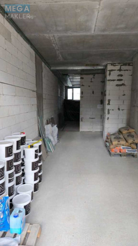 Оренда комерційної нерухомості, 90&nbsp;кв.м, под магазин, <a class="location-link" href="/kiev/" title="Недвижимость Київ">Київ</a>, <a class="location-link" href="/kiev/svyatoshinskij/" title="Недвижимость Святошинський район">Святошинський р-н</a>, Осіння вул., 28 (изображение 9)