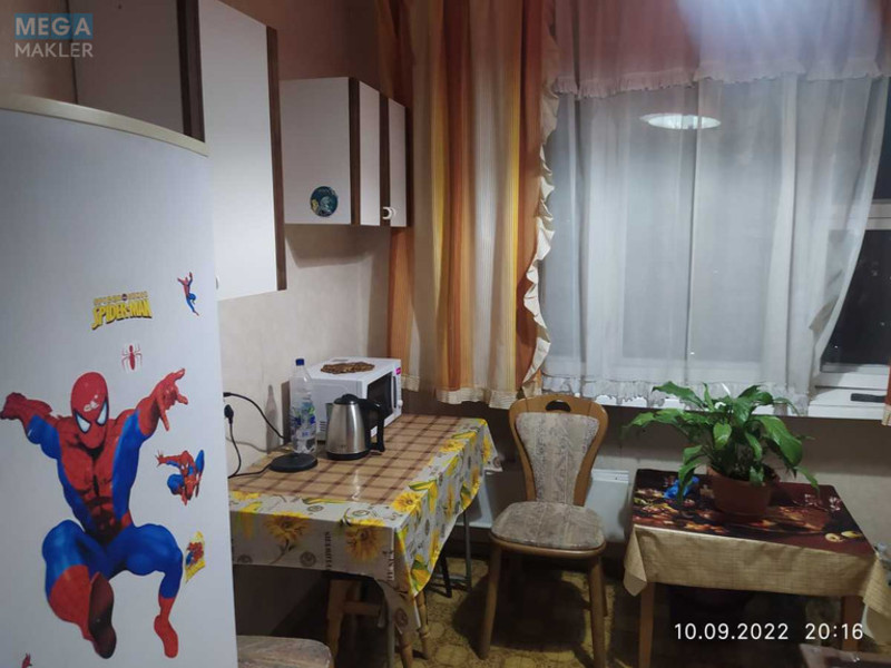 Оренда кімнати (підселення), <a class="location-link" href="/kiev/" title="Недвижимость Київ">Київ</a>, <a class="location-link" href="/kiev/goloseevskij/" title="Недвижимость Голосіївський район">Голосіївський р-н</a>, Академіка Глушкова просп., 23 (изображение 5)