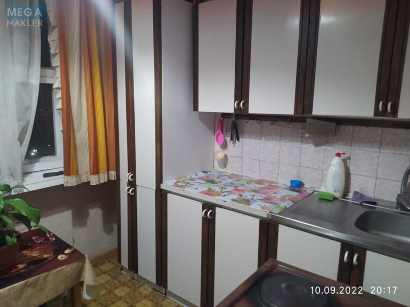 Оренда кімнати (підселення), <a class="location-link" href="/kiev/" title="Недвижимость Київ">Київ</a>, <a class="location-link" href="/kiev/goloseevskij/" title="Недвижимость Голосіївський район">Голосіївський р-н</a>, Академіка Глушкова просп., 23 (изображение 13)