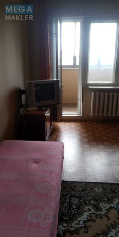 Оренда кімнати (підселення), <a class="location-link" href="/kiev/" title="Недвижимость Київ">Київ</a>, <a class="location-link" href="/kiev/goloseevskij/" title="Недвижимость Голосіївський район">Голосіївський р-н</a>, Академіка Глушкова просп., 23 (изображение 17)