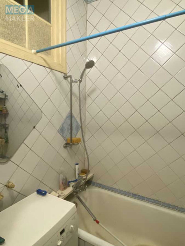Оренда кімнати (підселення), <a class="location-link" href="/kiev/" title="Недвижимость Київ">Київ</a>, <a class="location-link" href="/kiev/solomenskij/" title="Недвижимость Солом'янський район">Солом'янський р-н</a>, Героев Севастополя ул., 20 (изображение 7)
