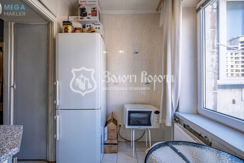Продаж 1 кімнатної квартири (27/14/6), 8 пов. 9 пов. будинку, <a class="location-link" href="/kiev/" title="Недвижимость Київ">Київ</a>, <a class="location-link" href="/kiev/goloseevskij/" title="Недвижимость Голосіївський район">Голосіївський р-н</a>, Жилянська вул., 76 (изображение 4)