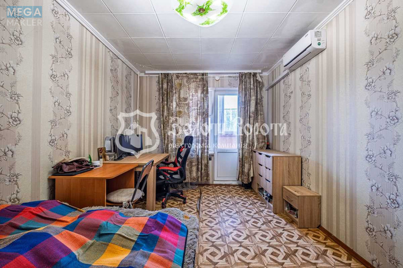 Продаж 1 кімнатної квартири (27/14/6), 8 пов. 9 пов. будинку, <a class="location-link" href="/kiev/" title="Недвижимость Київ">Київ</a>, <a class="location-link" href="/kiev/goloseevskij/" title="Недвижимость Голосіївський район">Голосіївський р-н</a>, Жилянська вул., 76 (изображение 6)