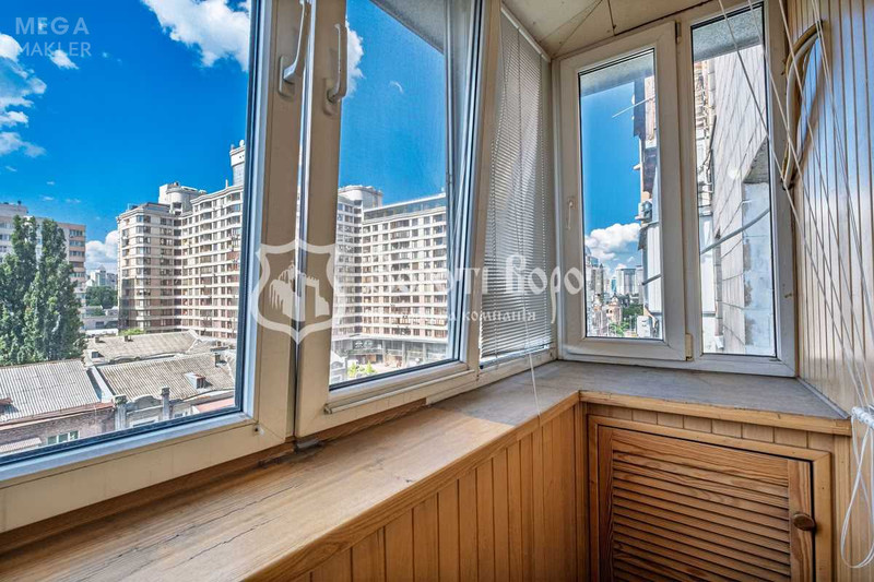 Продаж 1 кімнатної квартири (27/14/6), 8 пов. 9 пов. будинку, <a class="location-link" href="/kiev/" title="Недвижимость Київ">Київ</a>, <a class="location-link" href="/kiev/goloseevskij/" title="Недвижимость Голосіївський район">Голосіївський р-н</a>, Жилянська вул., 76 (изображение 10)