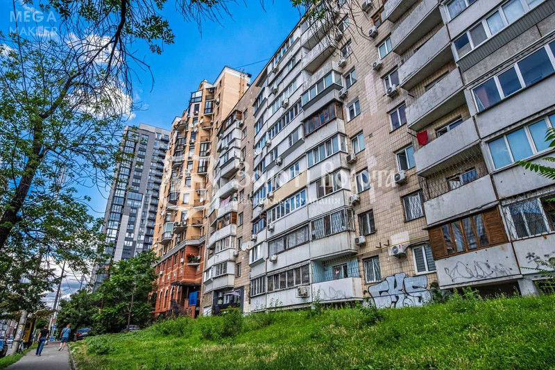 Продаж 1 кімнатної квартири (27/14/6), 8 пов. 9 пов. будинку, <a class="location-link" href="/kiev/" title="Недвижимость Київ">Київ</a>, <a class="location-link" href="/kiev/goloseevskij/" title="Недвижимость Голосіївський район">Голосіївський р-н</a>, Жилянська вул., 76 (изображение 18)