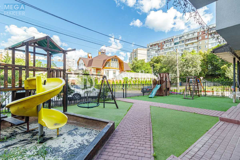 Продаж окремої будівлі/побудови, 415&nbsp;кв.м, <a class="location-link" href="/kiev/" title="Недвижимость Київ">Київ</a>, <a class="location-link" href="/kiev/svyatoshinskij/" title="Недвижимость Святошинский район">Святошинский р-н</a>, Професора Караваєва вул., 1/28 (изображение 4)