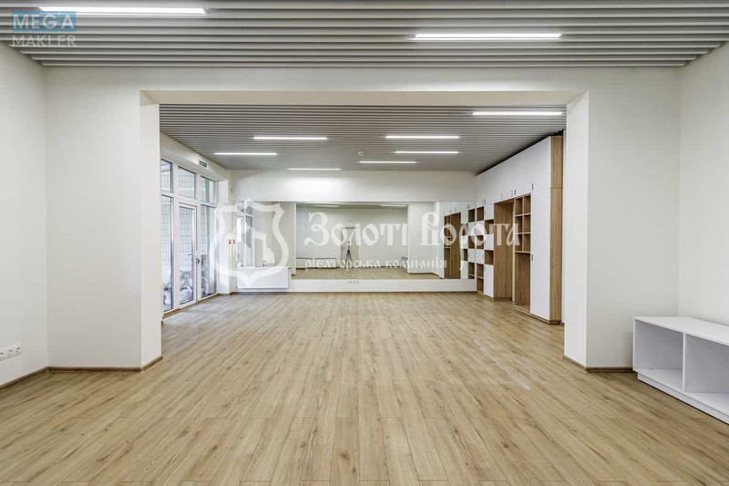 Продаж окремої будівлі/побудови, 415&nbsp;кв.м, <a class="location-link" href="/kiev/" title="Недвижимость Київ">Київ</a>, <a class="location-link" href="/kiev/svyatoshinskij/" title="Недвижимость Святошинский район">Святошинский р-н</a>, Професора Караваєва вул., 1/28 (изображение 10)