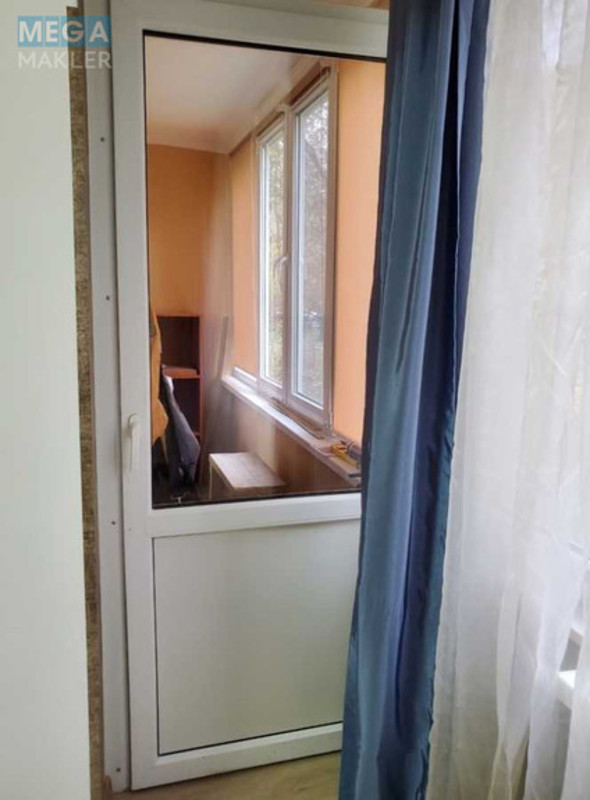 Продаж 1 кімнатної квартири (33/19/7), 1 пов. 9 пов. будинку, <a class="location-link" href="/kiev/" title="Недвижимость Київ">Київ</a>, <a class="location-link" href="/kiev/svyatoshinskij/" title="Недвижимость Святошинский район">Святошинский р-н</a>, Ентузіастів вул., 25/2 (изображение 7)
