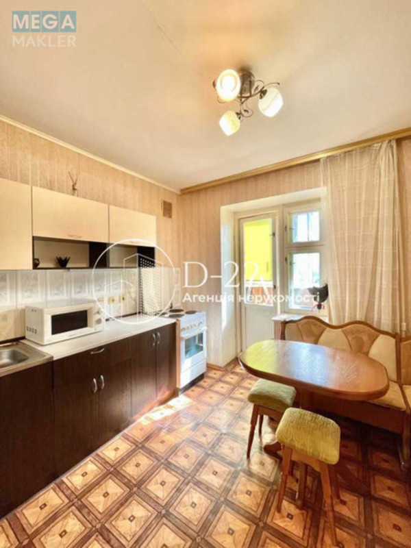 Продаж 2 кімнатної квартири (64,6/28/9), 13 пов. 15 пов. будинку, <a class="location-link" href="/kiev/" title="Недвижимость Київ">Київ</a>, <a class="location-link" href="/kiev/darnickij/" title="Недвижимость Дарницький район">Дарницький р-н</a>, Вишняківська вул., 5б (изображение 6)