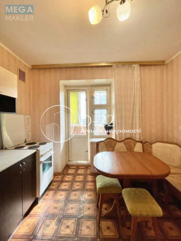 Продаж 2 кімнатної квартири (64,6/28/9), 13 пов. 15 пов. будинку, <a class="location-link" href="/kiev/" title="Недвижимость Київ">Київ</a>, <a class="location-link" href="/kiev/darnickij/" title="Недвижимость Дарницький район">Дарницький р-н</a>, Вишняківська вул., 5б (изображение 10)