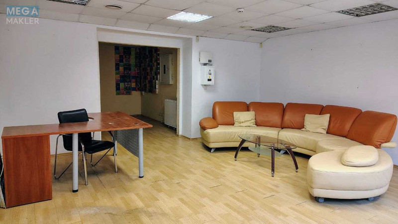 Оренда комерційної нерухомості, 74&nbsp;кв.м, под офис, <a class="location-link" href="/kiev/" title="Недвижимость Київ">Київ</a>, <a class="location-link" href="/kiev/obolonskij/" title="Недвижимость Оболонський район">Оболонський р-н</a>, Оболонська Набережна вул., 11/2 (изображение 4)