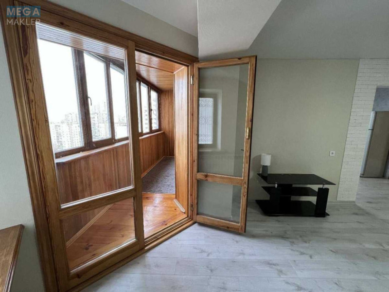 Продаж 2 кімнатної квартири (80/60/14), 13 пов. 16 пов. будинку, <a class="location-link" href="/kiev/" title="Недвижимость Київ">Київ</a>, <a class="location-link" href="/kiev/darnickij/" title="Недвижимость Дарницький район">Дарницький р-н</a>, Петра Григоренко просп., 33/34 (изображение 10)