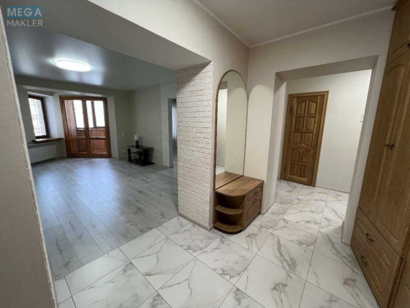 Продаж 2 кімнатної квартири (80/60/14), 13 пов. 16 пов. будинку, <a class="location-link" href="/kiev/" title="Недвижимость Київ">Київ</a>, <a class="location-link" href="/kiev/darnickij/" title="Недвижимость Дарницький район">Дарницький р-н</a>, Петра Григоренко просп., 33/34 (изображение 12)