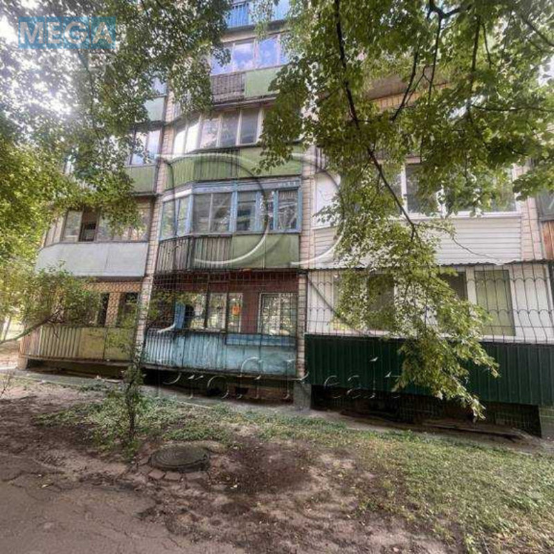 Продаж 1 кімнатної квартири (23/13/3), 2 пов. 9 пов. будинку, <a class="location-link" href="/kiev/" title="Недвижимость Київ">Київ</a>, <a class="location-link" href="/kiev/svyatoshinskij/" title="Недвижимость Святошинский район">Святошинский р-н</a>, Комарова Космонавта проспект, 19 (изображение 4)