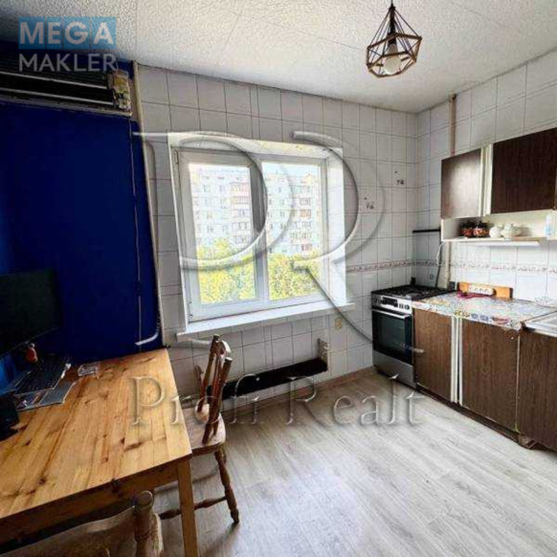 Продаж 3 кімнатної квартири (73/41/9), 5 пов. 9 пов. будинку, <a class="location-link" href="/kiev/" title="Недвижимость Київ">Київ</a>, <a class="location-link" href="/kiev/darnickij/" title="Недвижимость Дарницький район">Дарницький р-н</a>, Вербицького Архітектора вулиця, 28В (изображение 15)