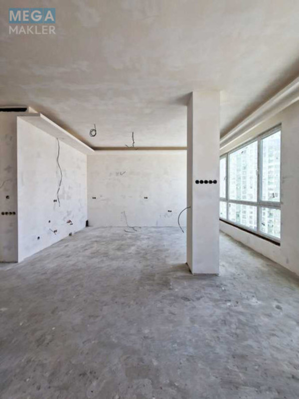 Продаж 3 кімнатної квартири (95/?/30), 16 пов. 17 пов. будинку, <a class="location-link" href="/kiev/" title="Недвижимость Київ">Київ</a>, <a class="location-link" href="/kiev/solomenskij/" title="Недвижимость Солом'янський район">Солом'янський р-н</a>, Лобановского просп., 15/7 (изображение 4)
