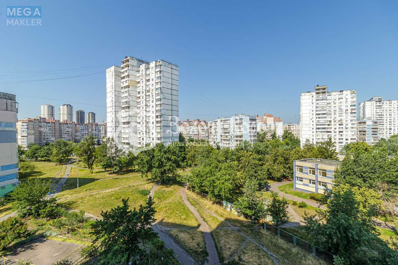 Продаж 3 кімнатної квартири (77/43/8), 7 пов. 16 пов. будинку, <a class="location-link" href="/kiev/" title="Недвижимость Київ">Київ</a>, <a class="location-link" href="/kiev/desnyanskij/" title="Недвижимость Деснянський район">Деснянський р-н</a>, Володимира Маяковського просп., 11б (изображение 19)