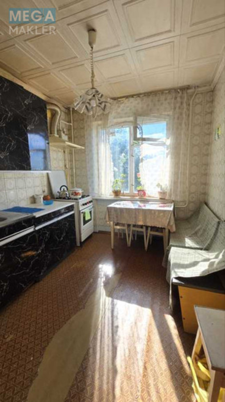Продаж 3 кімнатної квартири (68/?/9), 3 пов. 5 пов. будинку, <a class="location-link" href="/vasilkov/" title="Недвижимость Васильків">Васильків</a>, Ощадкаса (изображение 9)