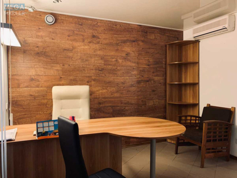 Продаж комерційної нерухомості, 31,40&nbsp;кв.м, под офис, <a class="location-link" href="/kiev/" title="Недвижимость Київ">Київ</a>, <a class="location-link" href="/kiev/shevchenkovskij/" title="Недвижимость Шевченківський район">Шевченківський р-н</a>, Тургеневская ул., 48/13 (изображение 4)
