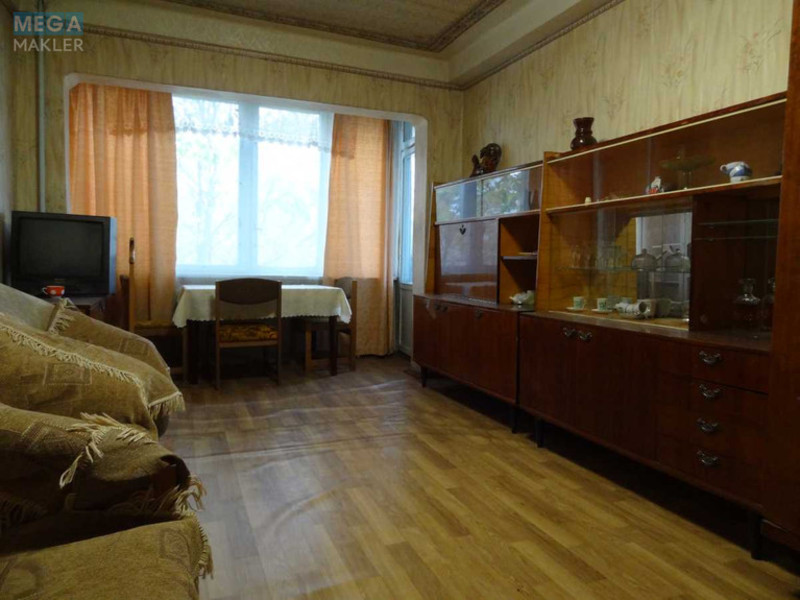 Оренда кімнати (підселення), <a class="location-link" href="/kiev/" title="Недвижимость Київ">Київ</a>, <a class="location-link" href="/kiev/podolskij/" title="Недвижимость Подільський район">Подільський р-н</a>, Вышгородская ул., 29/1 (изображение 8)