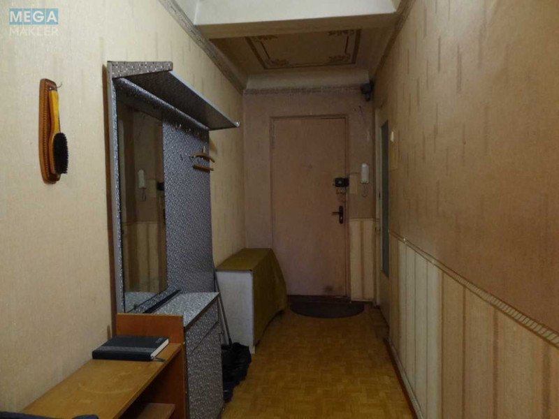 Оренда кімнати (підселення), <a class="location-link" href="/kiev/" title="Недвижимость Київ">Київ</a>, <a class="location-link" href="/kiev/podolskij/" title="Недвижимость Подільський район">Подільський р-н</a>, Вышгородская ул., 29/1 (изображение 10)
