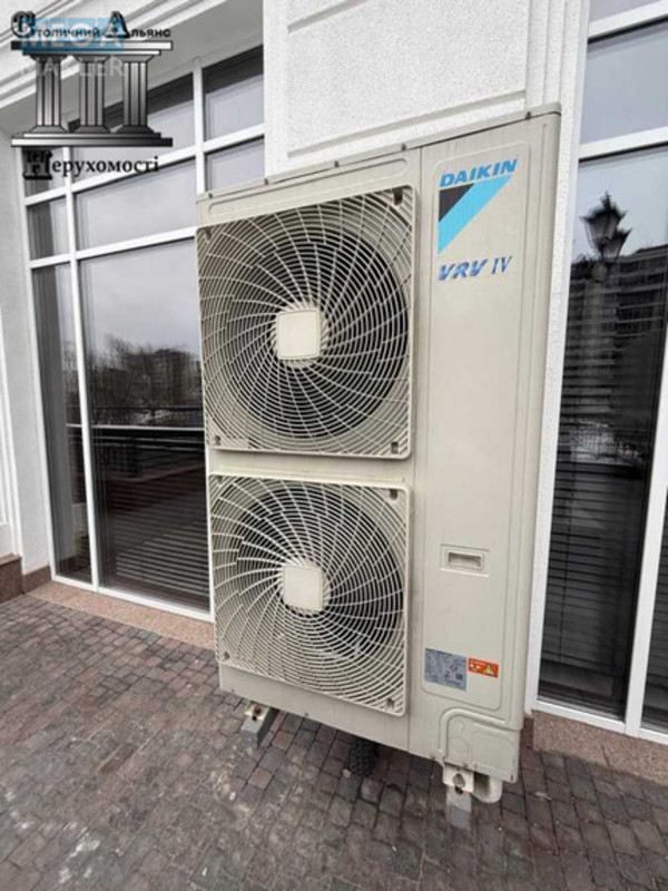 Продаж комерційної нерухомості, 270&nbsp;кв.м, под магазин, <a class="location-link" href="/kiev/" title="Недвижимость Київ">Київ</a>, <a class="location-link" href="/kiev/goloseevskij/" title="Недвижимость Голосіївський район">Голосіївський р-н</a>, Михайла Максимовича вул., 26В (изображение 16)
