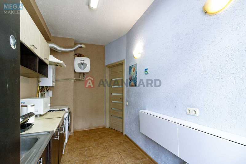 Продаж 1 кімнатної квартири (33,5/17,5/8,4), 7 пов. 9 пов. будинку, <a class="location-link" href="/kiev/" title="Недвижимость Київ">Київ</a>, <a class="location-link" href="/kiev/goloseevskij/" title="Недвижимость Голосіївський район">Голосіївський р-н</a>, Дмитра Луценка вул., 12а (изображение 8)