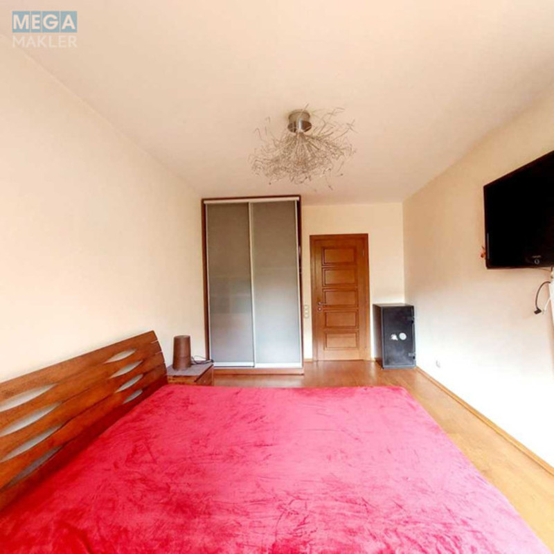Продаж 3 кімнатної квартири (87/47/20), 3 пов. 16 пов. будинку, <a class="location-link" href="/kiev/" title="Недвижимость Київ">Київ</a>, <a class="location-link" href="/kiev/darnickij/" title="Недвижимость Дарницький район">Дарницький р-н</a>, Урловская ул., 9 (изображение 7)