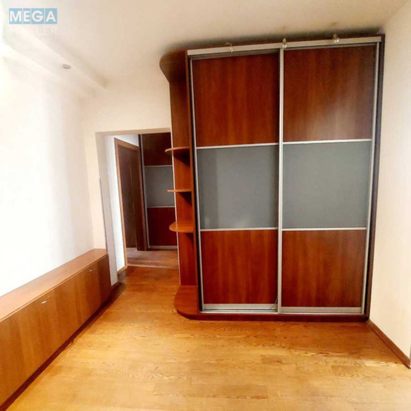 Продаж 3 кімнатної квартири (87/47/20), 3 пов. 16 пов. будинку, <a class="location-link" href="/kiev/" title="Недвижимость Київ">Київ</a>, <a class="location-link" href="/kiev/darnickij/" title="Недвижимость Дарницький район">Дарницький р-н</a>, Урловская ул., 9 (изображение 9)