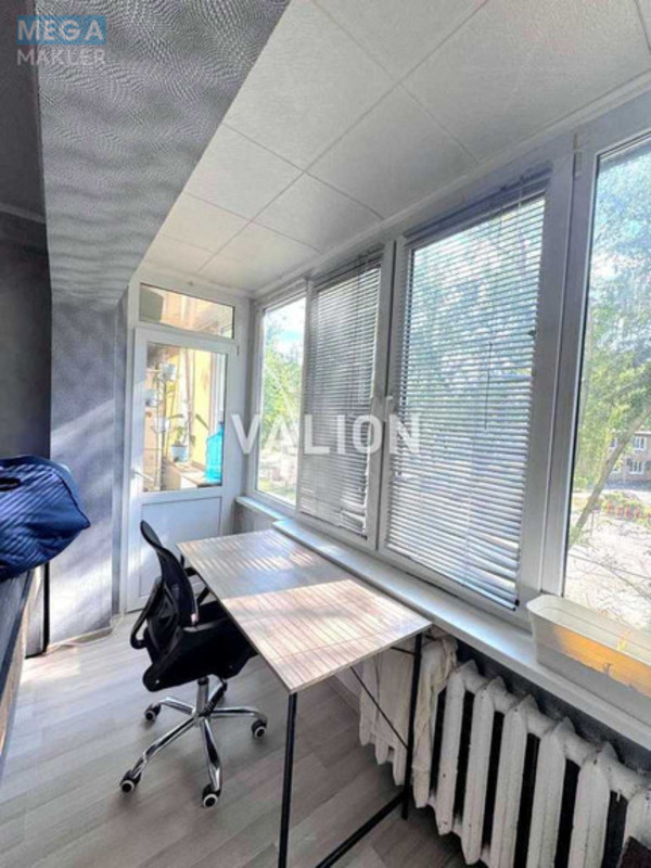 Продаж 3 кімнатної квартири (71/?/7), 2 пов. 9 пов. будинку, <a class="location-link" href="/kiev/" title="Недвижимость Київ">Київ</a>, <a class="location-link" href="/kiev/desnyanskij/" title="Недвижимость Деснянський район">Деснянський р-н</a>, Академіка Курчатова вул., 13 (изображение 4)