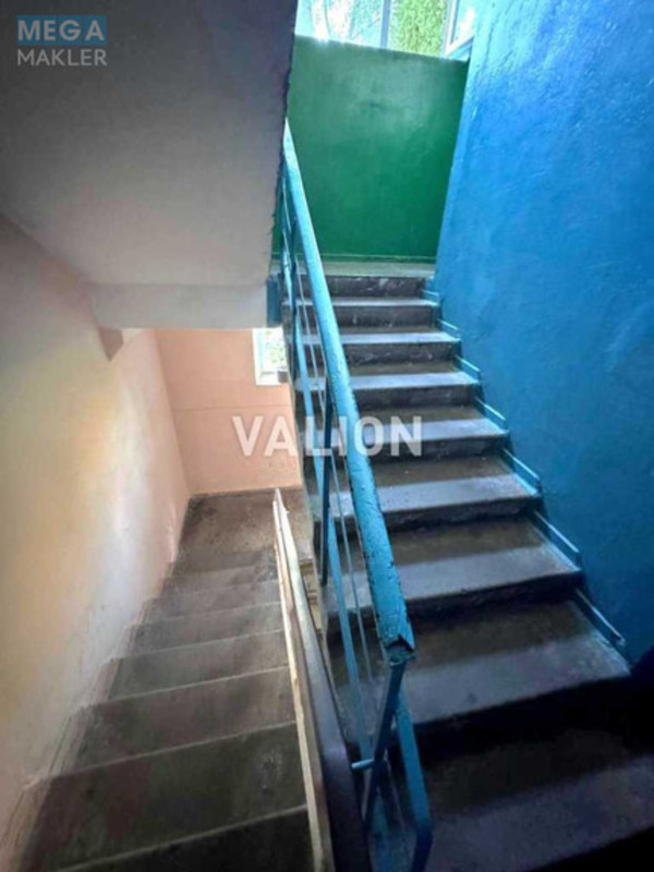Продаж 3 кімнатної квартири (71/?/7), 2 пов. 9 пов. будинку, <a class="location-link" href="/kiev/" title="Недвижимость Київ">Київ</a>, <a class="location-link" href="/kiev/desnyanskij/" title="Недвижимость Деснянський район">Деснянський р-н</a>, Академіка Курчатова вул., 13 (изображение 10)
