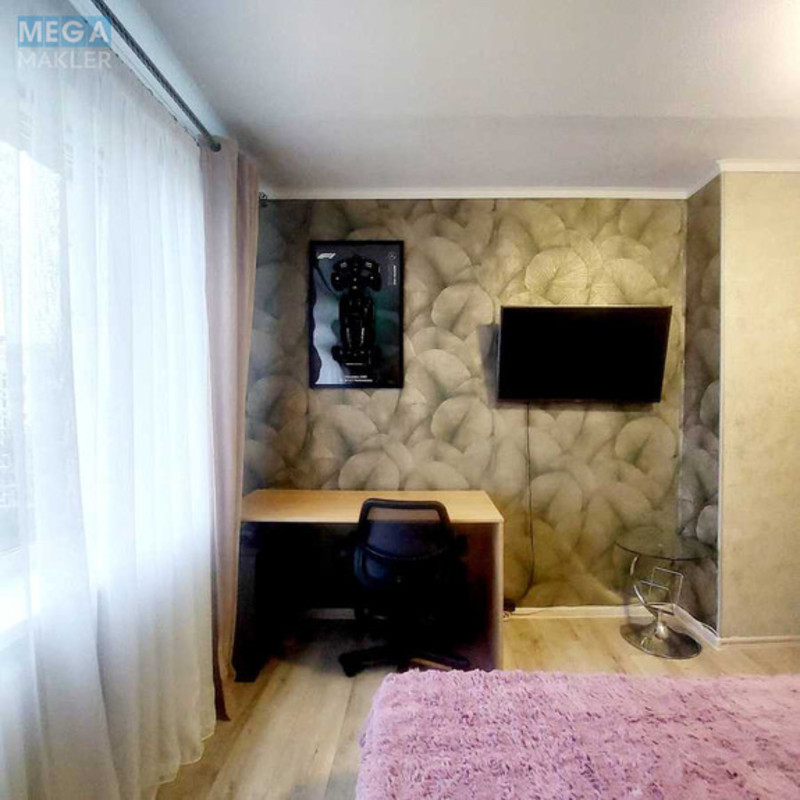 Продаж 1 кімнатної квартири (28/?/?), 7 пов. 9 пов. будинку, <a class="location-link" href="/kiev/" title="Недвижимость Київ">Київ</a>, <a class="location-link" href="/kiev/solomenskij/" title="Недвижимость Соломенский район">Соломенский р-н</a>, Космонавта Волкова ул., 10А (изображение 4)