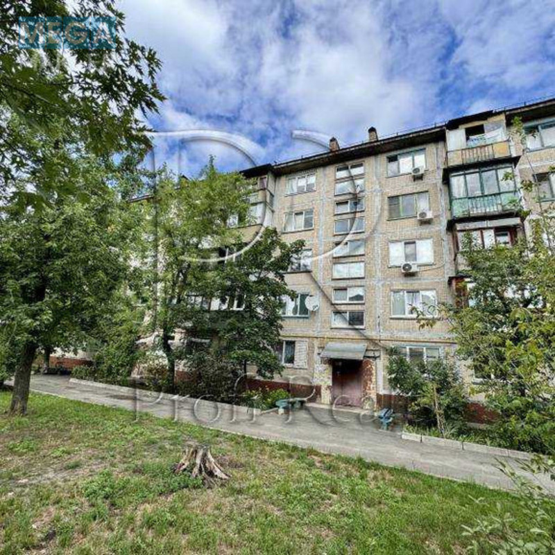 Продаж 2 кімнатної квартири (46/30/8), 3 пов. 5 пов. будинку, <a class="location-link" href="/kiev/" title="Недвижимость Київ">Київ</a>, <a class="location-link" href="/kiev/dneprovskij/" title="Недвижимость Дніпровський район">Дніпровський р-н</a>, Каунаська вулиця, 8/2 (изображение 11)