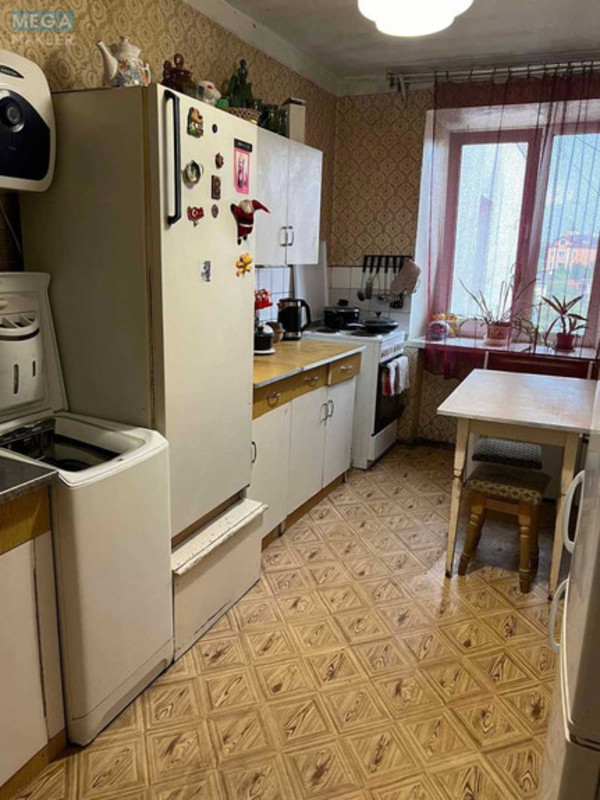 Продаж 4 кімнатної квартири (84/?/10), 14 пов. 14 пов. будинку, <a class="location-link" href="/kiev/" title="Недвижимость Київ">Київ</a>, <a class="location-link" href="/kiev/solomenskij/" title="Недвижимость Соломенский район">Соломенский р-н</a>, Михаила Бойчука ул., 34а (изображение 2)