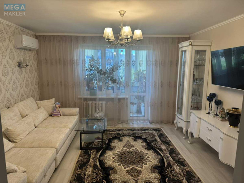 Оренда 3 кімнатної квартири, <a class="location-link" href="/kiev/" title="Недвижимость Київ">Київ</a>, <a class="location-link" href="/kiev/obolonskij/" title="Недвижимость Оболонський район">Оболонський р-н</a>, Маршала Малиновского ул., 25 (изображение 14)