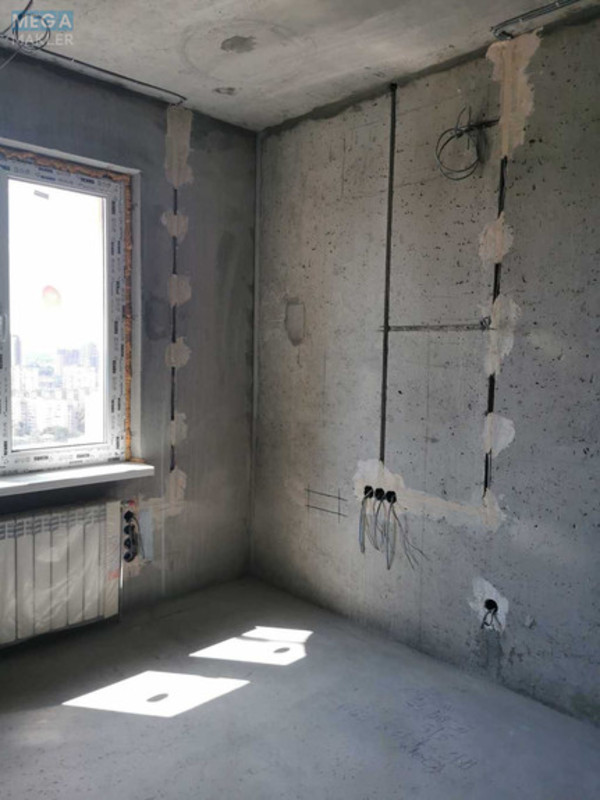 Продаж 3 кімнатної квартири (81/?/14), 24 пов. 26 пов. будинку, <a class="location-link" href="/kiev/" title="Недвижимость Київ">Київ</a>, <a class="location-link" href="/kiev/podolskij/" title="Недвижимость Подільський район">Подільський р-н</a>, Межевая ул., 23б (изображение 2)
