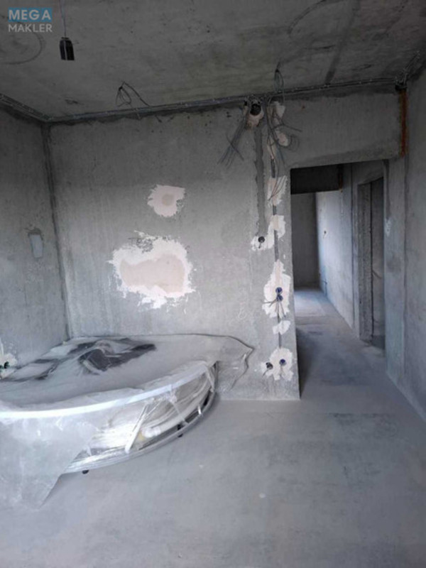Продаж 3 кімнатної квартири (81/?/14), 24 пов. 26 пов. будинку, <a class="location-link" href="/kiev/" title="Недвижимость Київ">Київ</a>, <a class="location-link" href="/kiev/podolskij/" title="Недвижимость Подільський район">Подільський р-н</a>, Межевая ул., 23б (изображение 7)