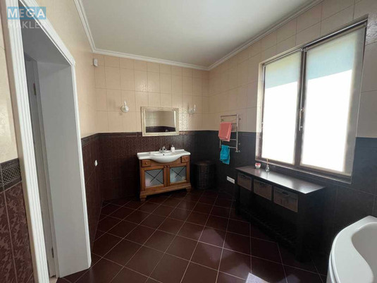 Продаж дома, 2&nbsp;поверху, 180&nbsp;кв.м, 4&nbsp;кімнати, ділянка 10&nbsp;соток, <a class="location-link" href="/zastugna/" title="Недвижимость Застугна">Застугна</a>, Л. Українки (изображение 14)
