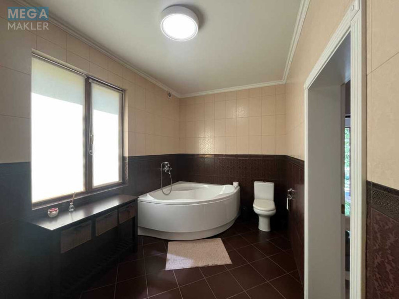 Продаж дома, 2&nbsp;поверху, 180&nbsp;кв.м, 4&nbsp;кімнати, ділянка 10&nbsp;соток, <a class="location-link" href="/zastugna/" title="Недвижимость Застугна">Застугна</a>, Л. Українки (изображение 15)