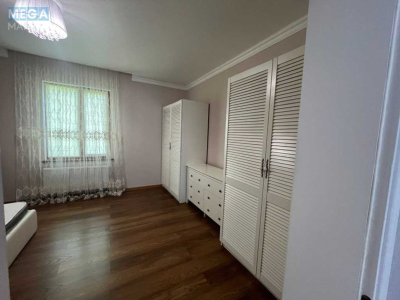 Продаж дома, 2&nbsp;поверху, 180&nbsp;кв.м, 4&nbsp;кімнати, ділянка 10&nbsp;соток, <a class="location-link" href="/zastugna/" title="Недвижимость Застугна">Застугна</a>, Л. Українки (изображение 16)
