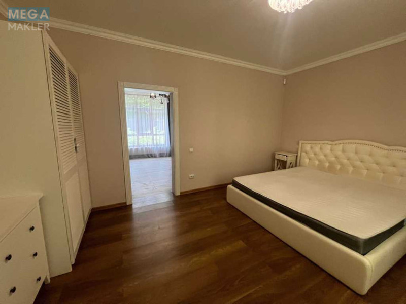 Продаж дома, 2&nbsp;поверху, 180&nbsp;кв.м, 4&nbsp;кімнати, ділянка 10&nbsp;соток, <a class="location-link" href="/zastugna/" title="Недвижимость Застугна">Застугна</a>, Л. Українки (изображение 17)