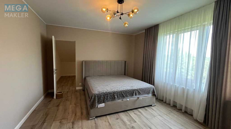 Продаж дома, 2&nbsp;поверху, 180&nbsp;кв.м, 4&nbsp;кімнати, ділянка 10&nbsp;соток, <a class="location-link" href="/zastugna/" title="Недвижимость Застугна">Застугна</a>, Л. Українки (изображение 22)