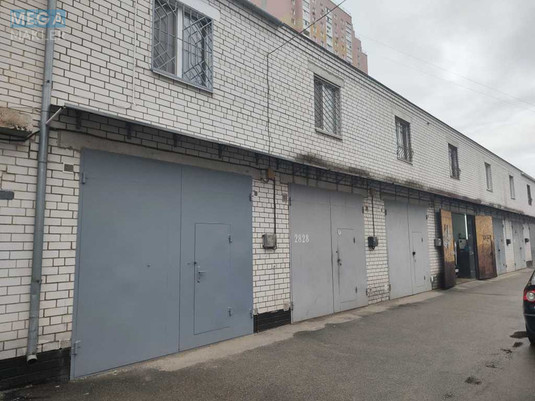 Оренда комерційної нерухомості, 112&nbsp;кв.м, <a class="location-link" href="/kiev/" title="Недвижимость Київ">Київ</a>, <a class="location-link" href="/kiev/desnyanskij/" title="Недвижимость Деснянський район">Деснянський р-н</a>, Миколи Закревського вул., 93 (изображение 2)