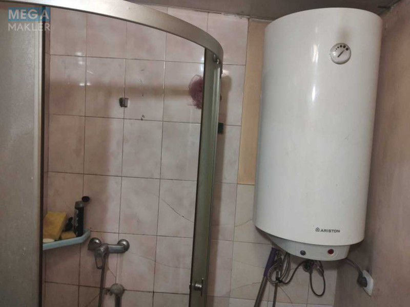 Оренда комерційної нерухомості, 112&nbsp;кв.м, <a class="location-link" href="/kiev/" title="Недвижимость Київ">Київ</a>, <a class="location-link" href="/kiev/desnyanskij/" title="Недвижимость Деснянський район">Деснянський р-н</a>, Миколи Закревського вул., 93 (изображение 4)